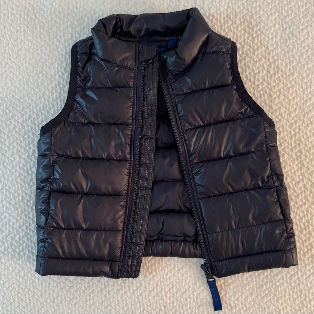 Primary navy puffer vest